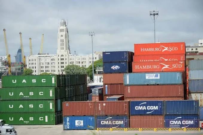 Terminal Cuenca del Plata, Puerto Montevideo, Uruguay, vuelve a sufrir un paro sorpresivo, aunque mantiene los servicios mínimos